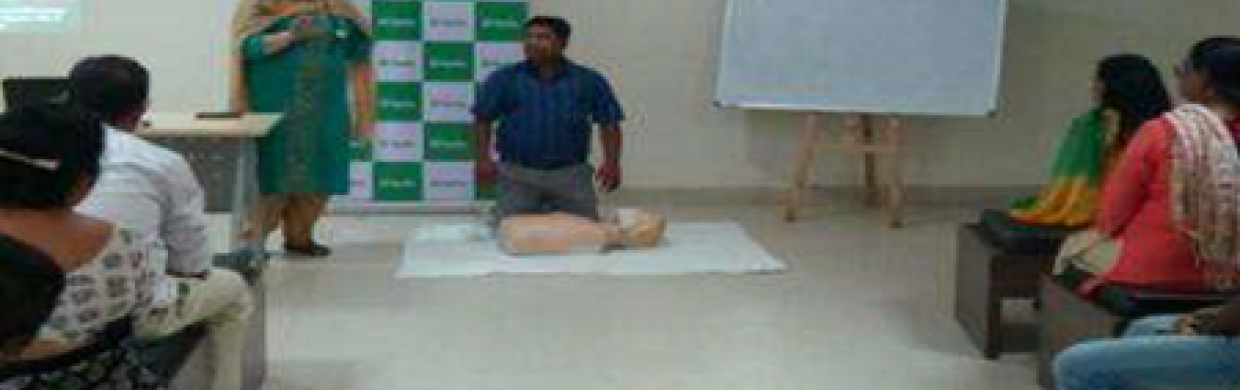 BLS workshop with Calcutta Rescue