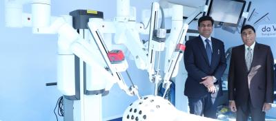 Fortis hosts first-of-its kind interaction with Robot